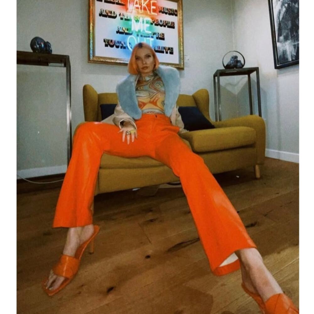 NWT Amy Lynn Amber Faux Leather Flare V Front Trouser Pant Orange Size Medium